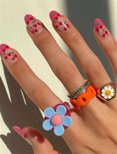 Unhas Lindas Pintadas - Unhas pintadas lindas: diversas opções para inspiração | Almanaque da ...