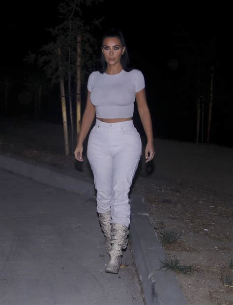 Kim Kardashian – Sexy Curves in Out in Los Angeles - Hot Celebs Home
