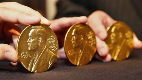 по каким наукам дается нобелевская премия