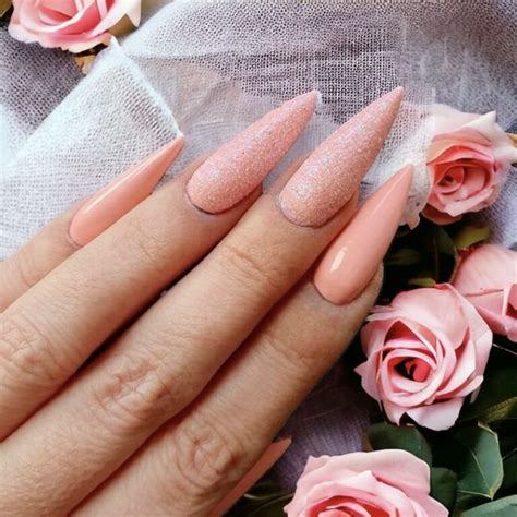 Гел лак Light Nude №3 - LuXx Nails - гел лакове, гелове за изграждане ...