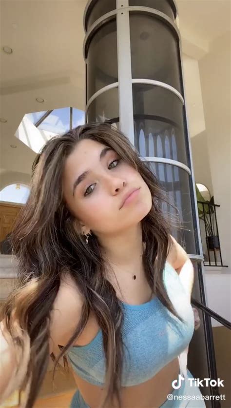 Pin de 𝗐𝗂𝗍𝗁 𝗅𝗎𝗏, 𝓒𝑎𝑚𝑖𝑙? em celebrities + tiktokers