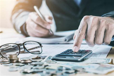 handle  finances   crisis wandsworth enterprise hub
