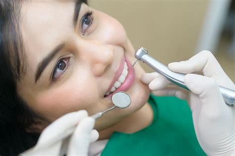 top tips  maintaining  cosmetic dental work