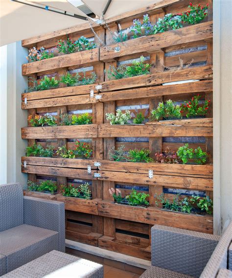 pallets on wall ideas 1