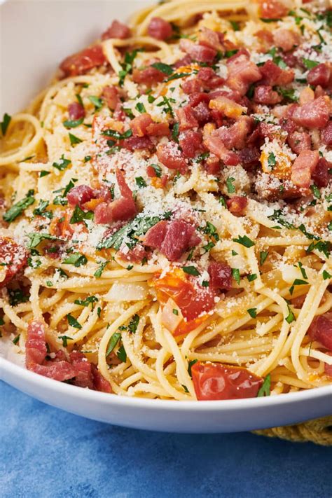 Pancetta Pasta with Tomatoes Recipe — The Mom 100