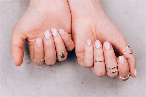 clean girl nails