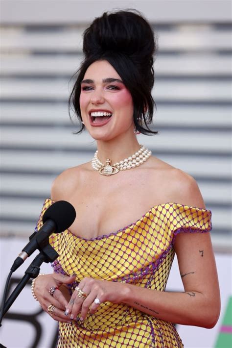 Dua Lipa - BRIT Awards 2021 • CelebMafia