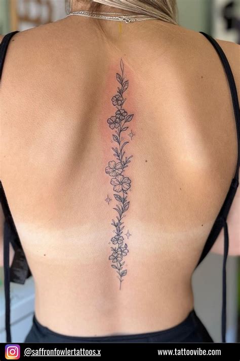 24 cute spine tattoos that are ink credibly trendy – Artofit