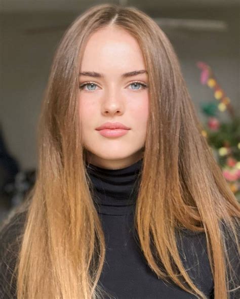 Kristina Pimenova 12/28/2021 • CelebMafia