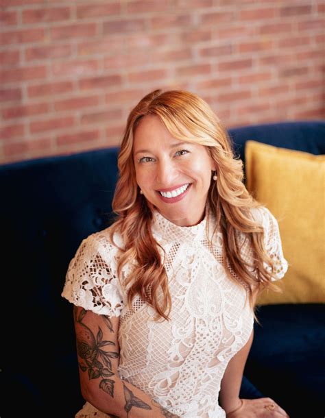What Sex Therapists REALLY Think About The Vixenp Dildo
