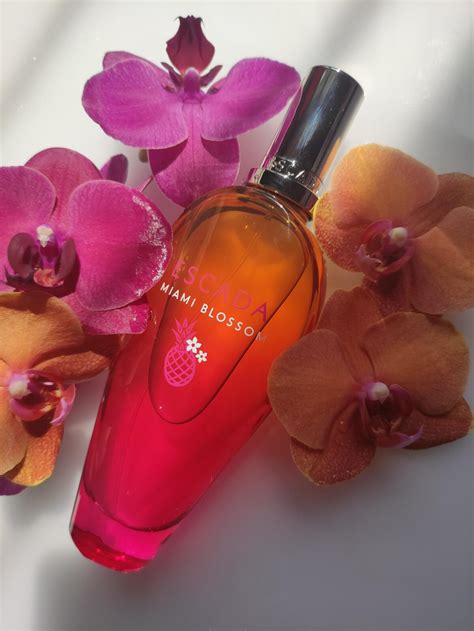Miami Blossom Escada perfume - a fragrance for women 2019