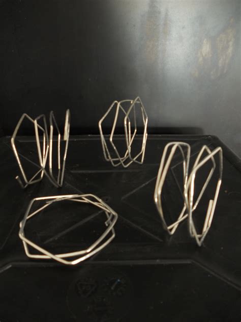 bracelets 1 - Thomas Roberts : Irish artist, sculptor and designer - Milan
