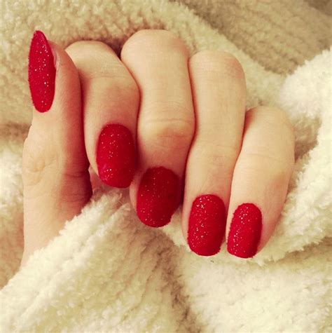 Velvet nails: Είναι πολυτελή, υπέροχα και έχουν τέλεια υφή! - Fay's book