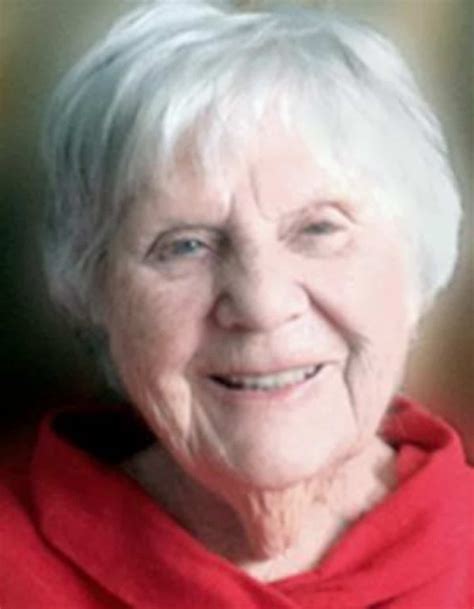 Understanding the Role of Paquet Funeral Services in Montreal Communities 6