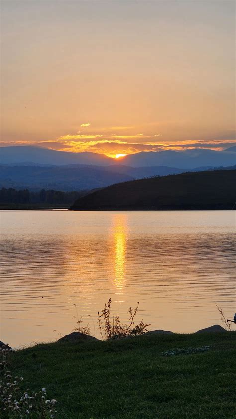 base  mountain    base  mountain stock