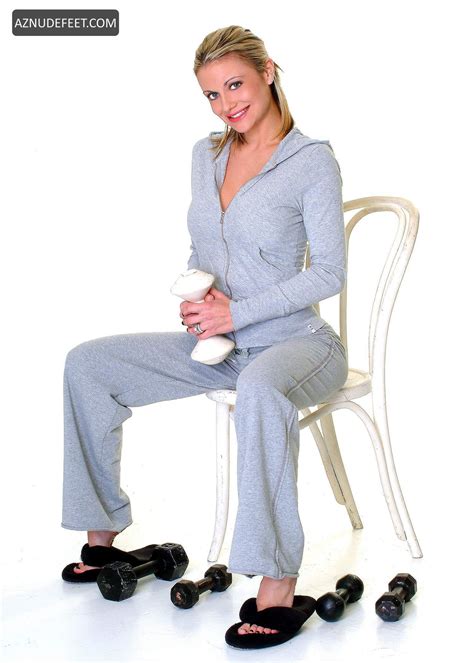 MICHELLE PANZARELLA Feet - AZNudeFeet