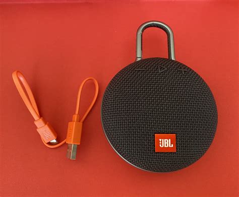 JBL Clip 3