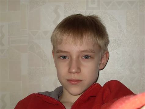 Фото Мальчика 14 Лет Дома — Картинки фотографии