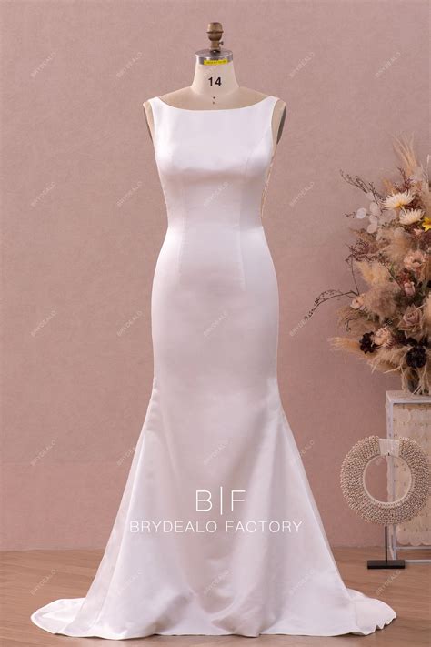 Illusion Lace Back Sleeveless Elegant Satin Mermaid Wedding Dress