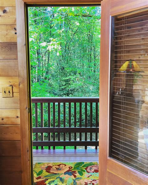 Amanda Hagen, Principal Broker - Home