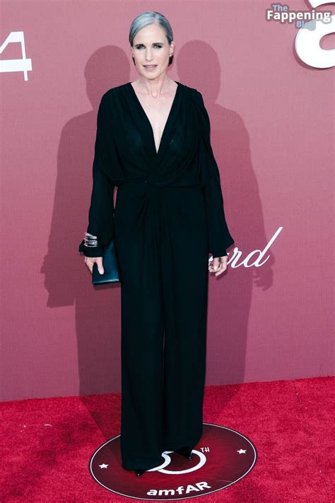 Andie MacDowell Flashes Her Nude Tits at the amfAR Gala in Cannes (67