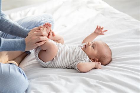 how to help gassy baby 1