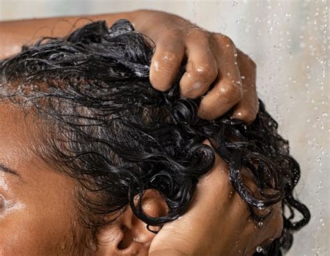 how often to wash hair for hair growth