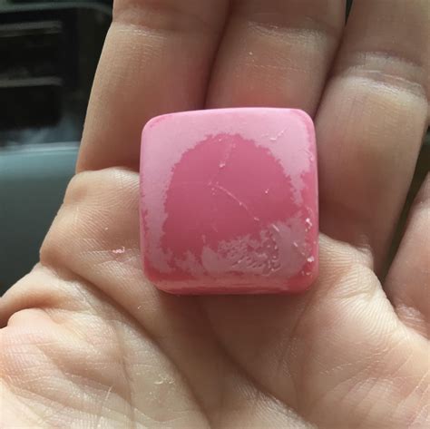 Why are my wax melts suddenly doing this?? : r/candlemaking