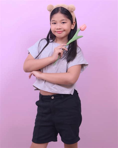 Sofia Isabella Sabile | 📸 @kclickcainta Ootd from @grizzlykidsph