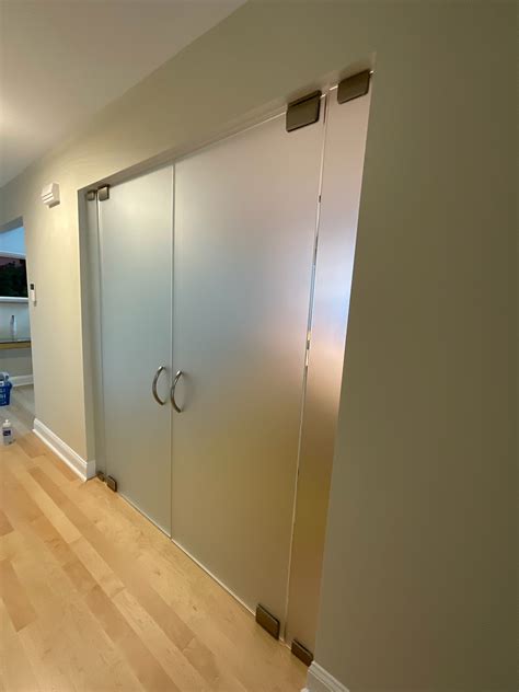 Satin Glass Gallery - Uncle Bob's Glass