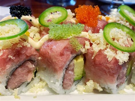 Toro dragon roll .... unreal dining experience. I’ve had toro one other ...