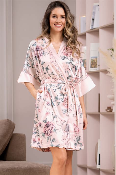 Короткий запашной халат Mia-Amore 7139 "Adriana"