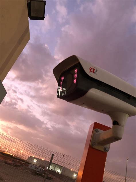 le partenariat dhanwha vision avec  technology permet de creer des
