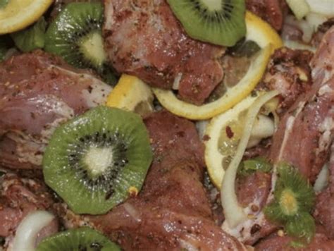 Готовим маринад для нежнейшего шашлыка с киви