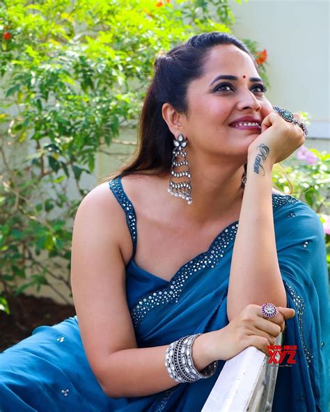 actress anasuya bharadwaj latest glam stills social news xyz