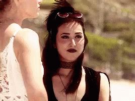 Nico Runaways GIF - Nico Runaways What - Discover & Share GIFs