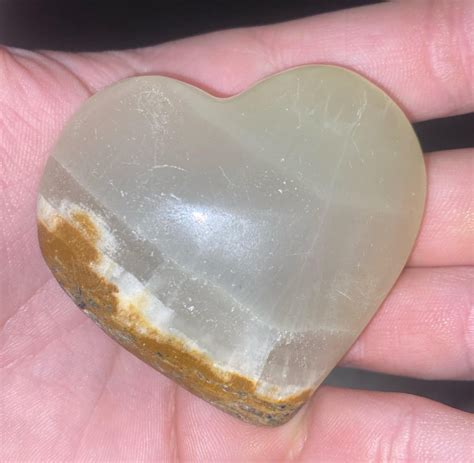 Found heart shaped rock? : r/Stones