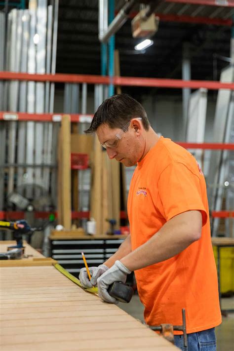 Meet Garage Door Experts | Overhead Door Company of Tampa Bay™