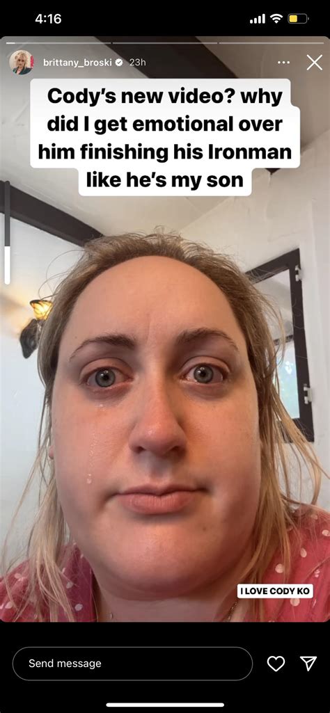 Brittany Broski cryin in the club after watch Cody’s new vid. (I did