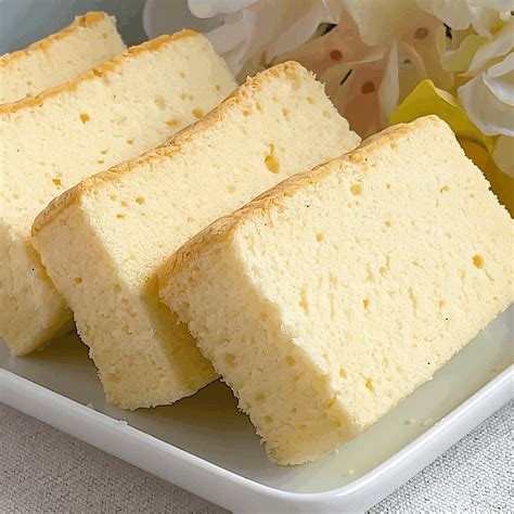 Soft and Fluffy Egg Sponge Cake (Gai Dan Gou) – Easy Chinese Sponge
