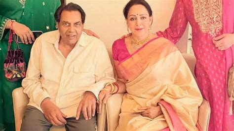 bollywood legend dharmendra discharged  hospital  icu stay