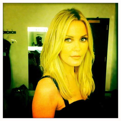 Episode #41: Leslie Bibb — the jv club podcast with janet varney