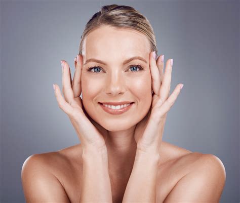 The Secret to Glowing Skin - Calabasas Style Magazine