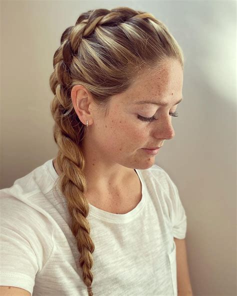 french braid  hair   easy steps allure