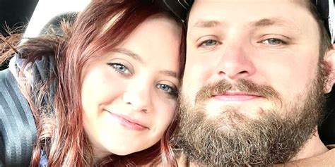 sarah montgomery  derrick montgomerys wedding website  knot