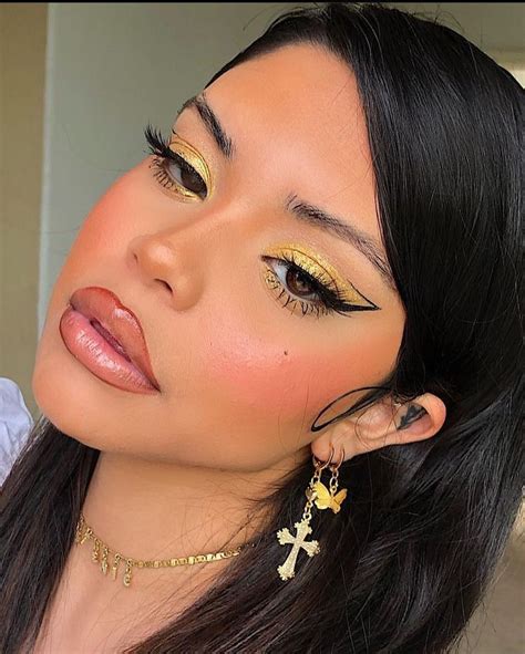 10 ideas de baddie latina makeup que te inspirarán a sacar tu lado más
