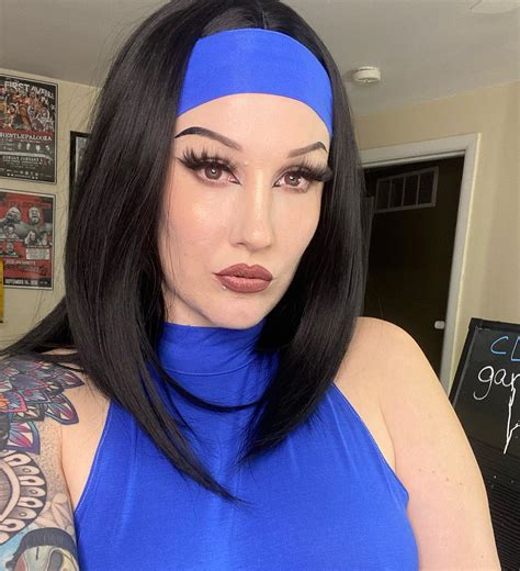 Allysin Kay - Full Kitana pics are being posted on my OF 😍...