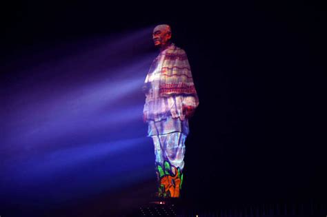 Gallery | Photos of Statue of Unity Tent City -1