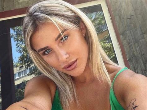 Няма да познаете Елизабет от "Игри на волята", неузнаваема е - Клюки ...