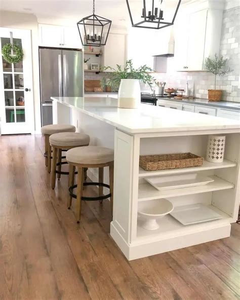 7+ Small Farmhouse Kitchen Island Ideas with Seating for a Homely Appeal